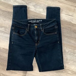 American Eagle dark wash jegging